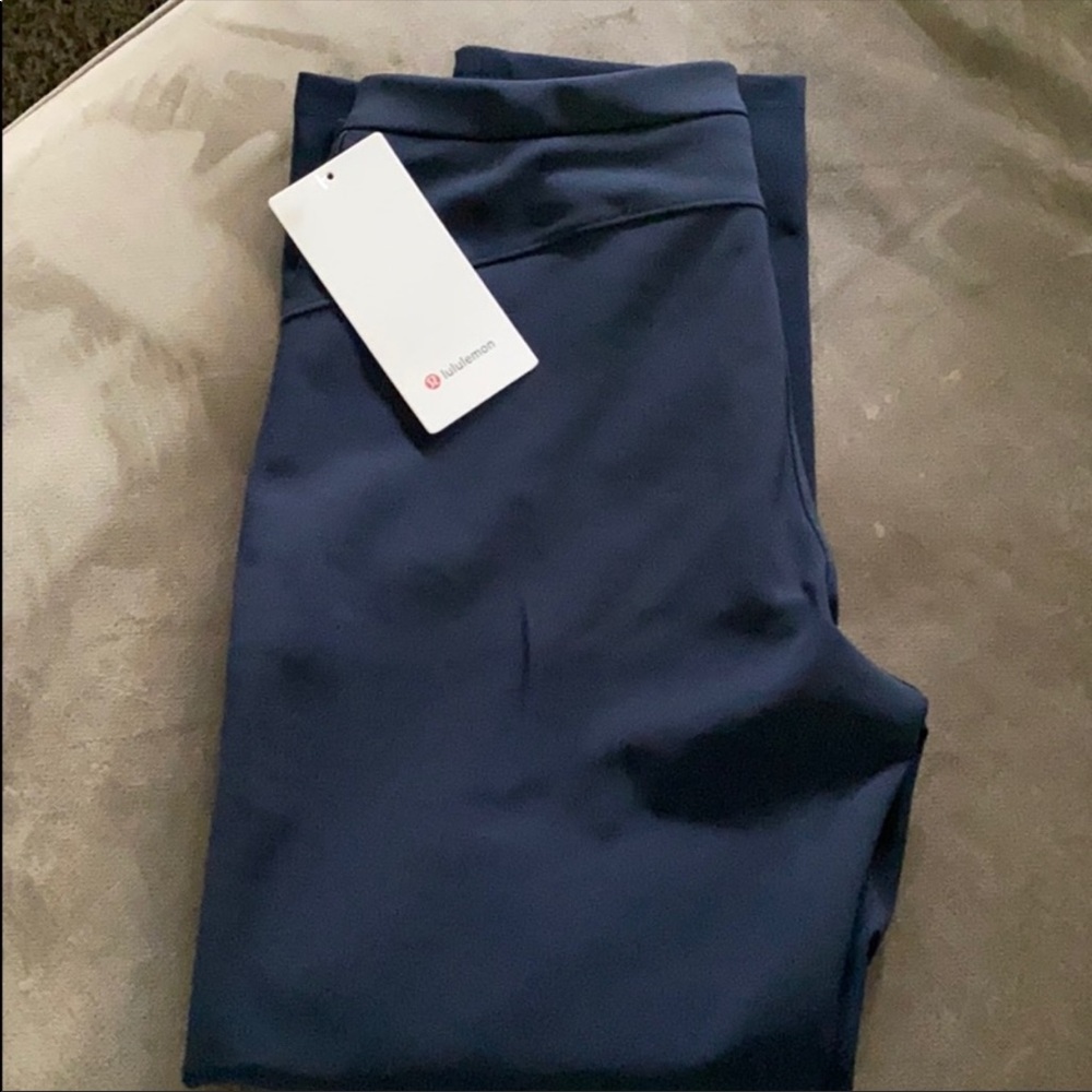 Lululemon On the Move Pant